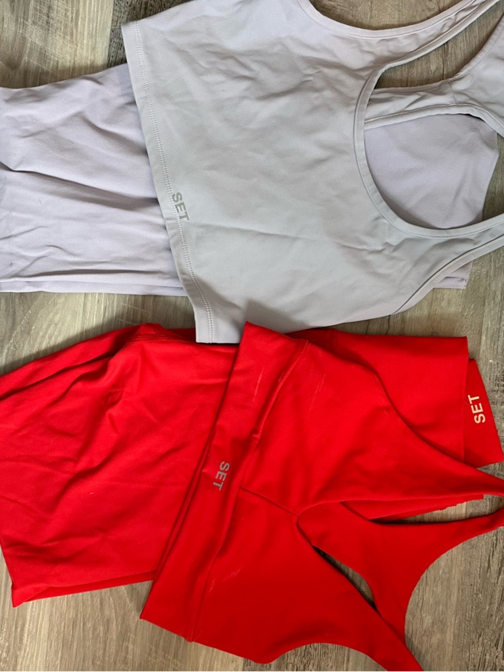 SET Active Sets with Leggings Red and Light Lavender